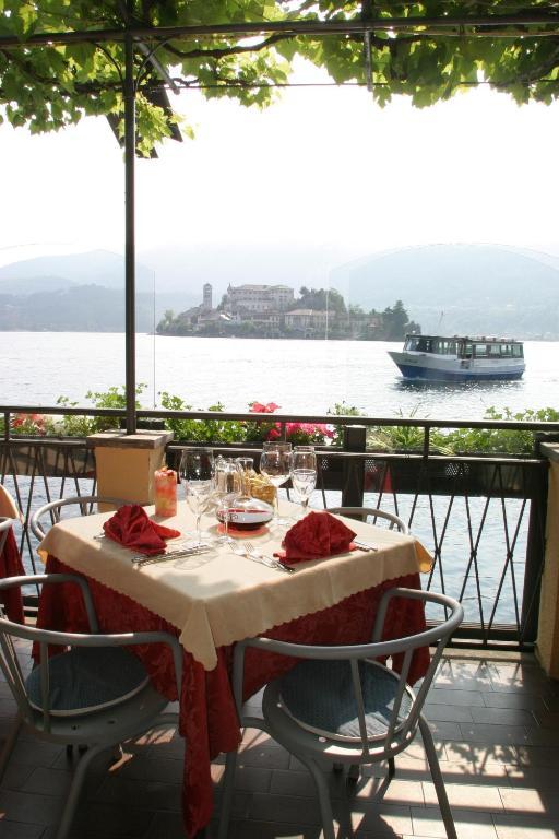 Hotel Leon D'Oro Orta San Giulio Exterior foto